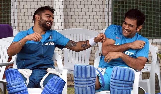 no-one-more-committed-to-indian-cricket-than-dhoni-says-virat-kohli