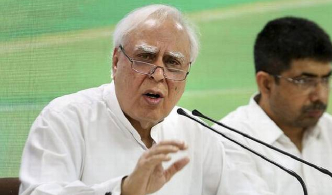 modi-ji-show-56-inch-chest-and-talk-with-eyes-in-xi-ching-ping-says-sibal
