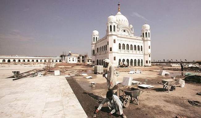 india-told-pak-indian-pilgrims-going-to-kartarpur-should-not-be-charged-20-service-fee