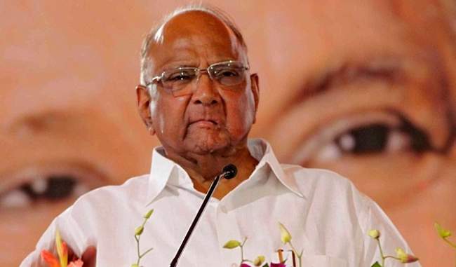 sharad-pawar-addressed-the-rally-in-the-rain