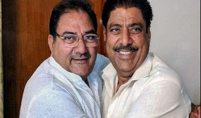 ajay-chautala-meets-younger-brother-family-feud-is-over