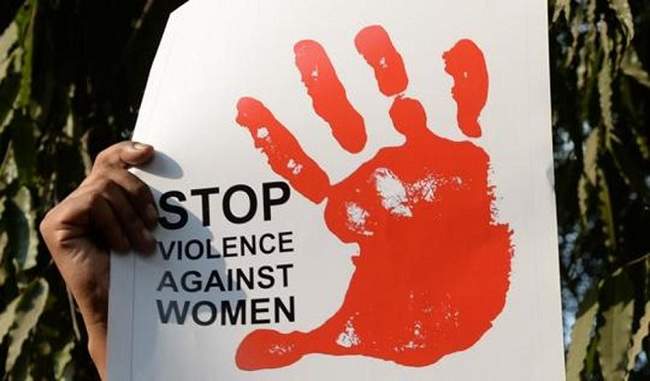 a-32-year-old-man-raped-an-80-year-old-woman-in-noida