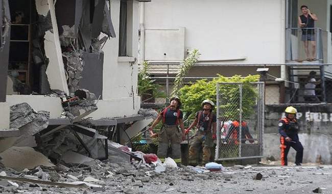 दक्षिण फिलीपीन में फिर आया शक्तिशाली भूकंप, इमारत में फंसे लोगों की तलाश जारी