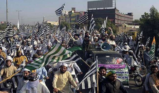 पाकिस्तान ने ‘आजादी मार्च’ को नियंत्रित करने के लिए कड़े सुरक्षा इंतजाम किये