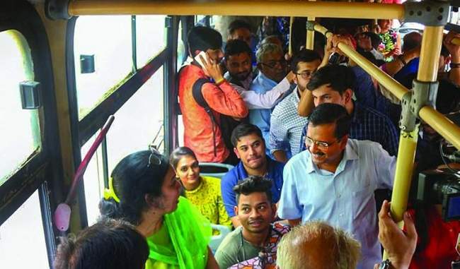 3-20-lakh-women-took-advantage-of-kejriwal-free-travel-scheme-on-the-first-day