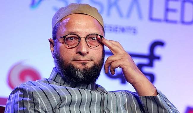 current-godse-is-killing-gandhi-country-please-saveit-owaisi