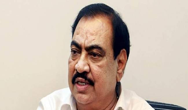 khadse-and-tawde-after-cutting-the-ticket-make-the-party-decision