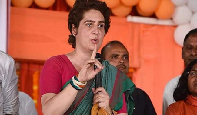 priyanka-targeted-the-yogi-government-for-the-removal-of-25-thousand-soldiers