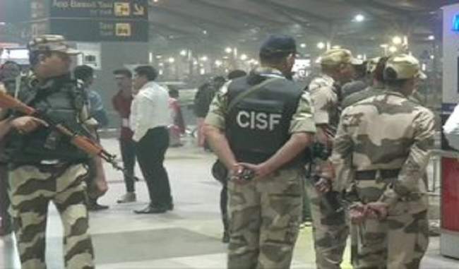 suspected-bag-full-of-rdx-found-at-indira-gandhi-airport-delhi