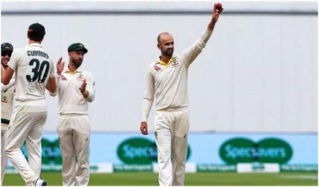 australian-spinner-nathan-lyon-signed-with-hampshire