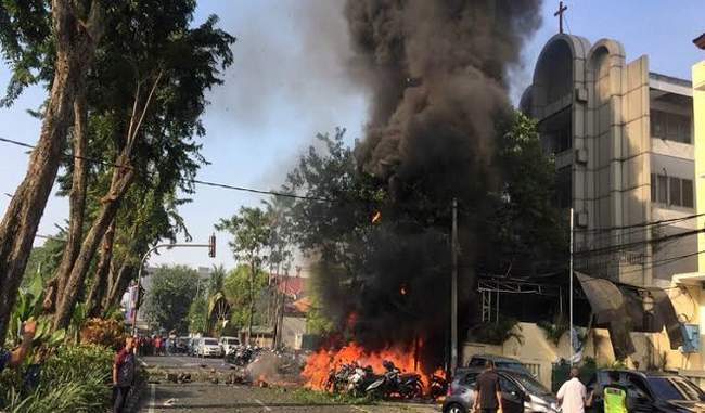 blast-at-police-headquarter-in-indonesias-medan
