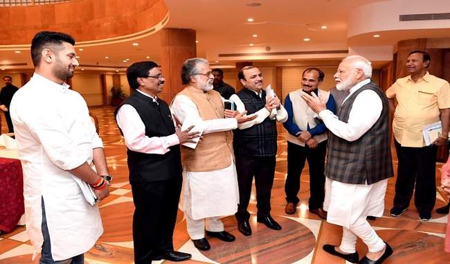 pm-modi-said-in-all-party-meeting-all-issues-are-ready-for-discussion