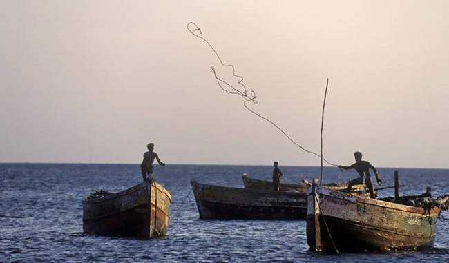 sri-lankan-navy-attacked-tamil-nadu-fishermen