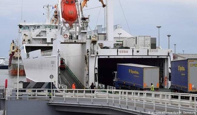 25-people-found-in-a-refrigerator-container-in-a-ship-going-to-britain