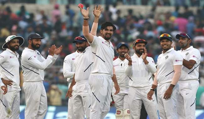 fast-bowlers-showed-more-power-than-pink-ball-india-in-strong-position