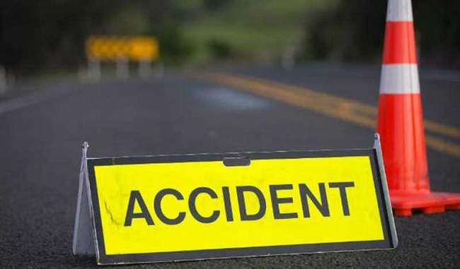 eight-people-killed-in-bus-and-truck-collision-in-pakistan