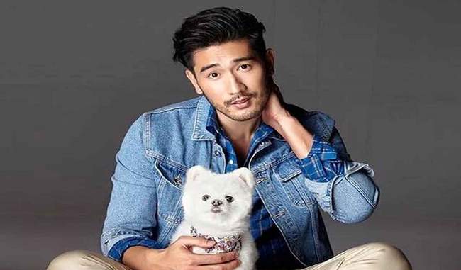 actor-godfrey-gao-suffered-heart-attack-dies-at-age-35-during-reality-show