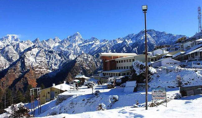 auli-is-a-hill-station-in-the-north-indian-state-of-uttarakhand