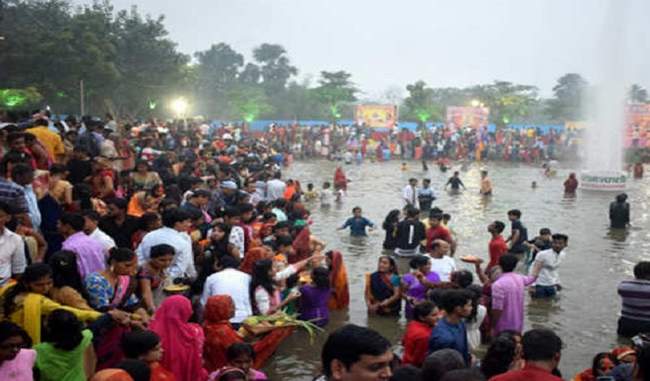 30-die-in-wall-collapse-stampede-drowning-incidents-during-chhath-festival-in-bihar