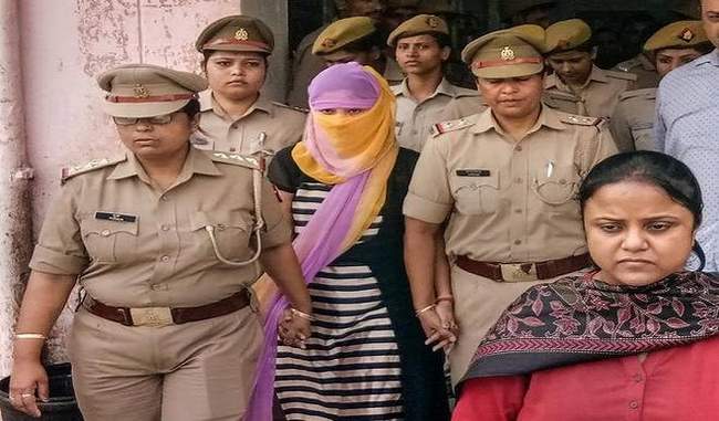 sc-stays-allahabad-high-courts-order-on-statement-of-student-who-accused-chinmayanand-of-rape