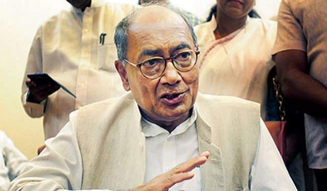 digvijay-advised-shiv-sena-congress-and-ncp-to-show-their-strength-and-get-down-on-the-ground