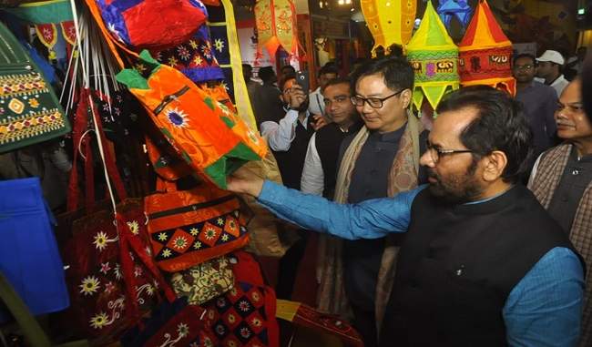 hunar-haat-has-become-the-hub-of-encouragement-of-artisans-and-craftsmen-from-all-over-the-country-naqvi