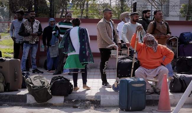 migrant-workers-increased-difficulties-in-jammu-and-kashmir