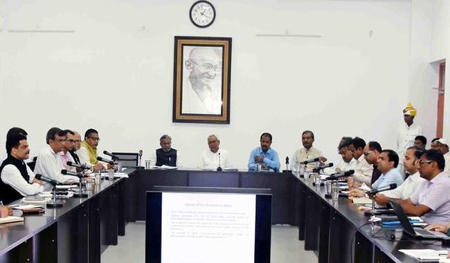nitish-held-a-high-level-meeting-to-reduce-the-level-of-air-pollution