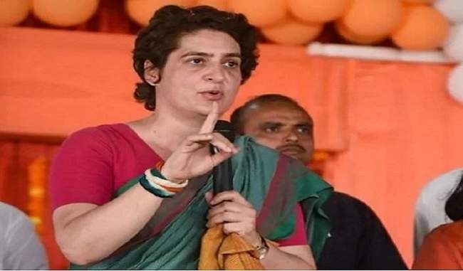 priyanka-has-targeted-the-modi-government-in-the-whatsapp-spying-case-said-this-will-have-a-serious-impact-on-national-security