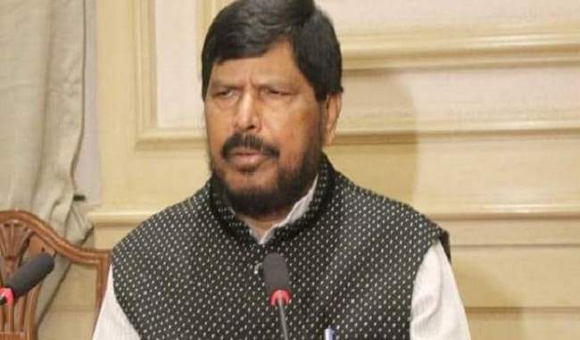 shiv-sena-should-not-be-obstinate-on-demand-for-chief-minister-post-athawale