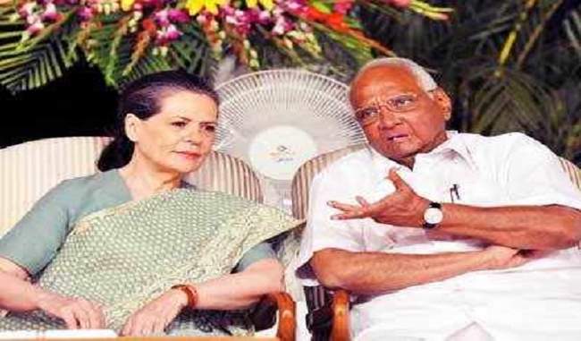 pawar-said-after-meeting-sonia-people-gave-mandate-to-sit-in-opposition