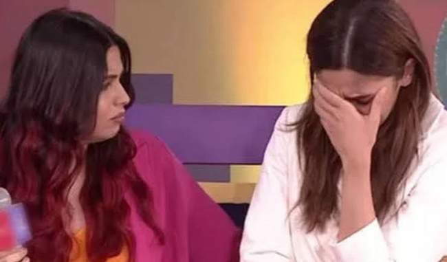 alia-bhatt-suddenly-started-crying-on-the-stage-said-that-i-could-not-prove-to-be-a-good-sister