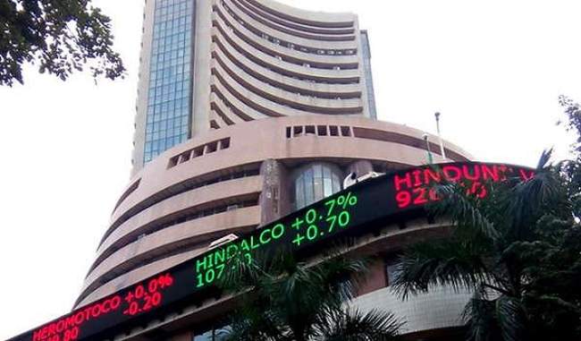 sensex-and-nifty-on-red-mark-in-early-trade-market-softening