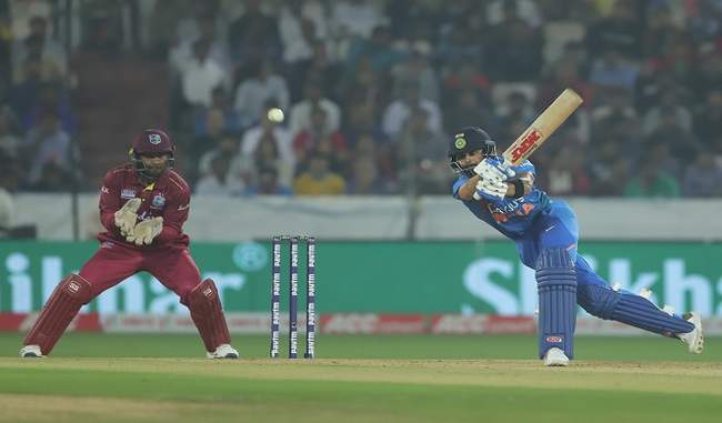 kohli-amazing-dwarf-becomes-big-target-for-windies-india-beat-by-6-wickets
