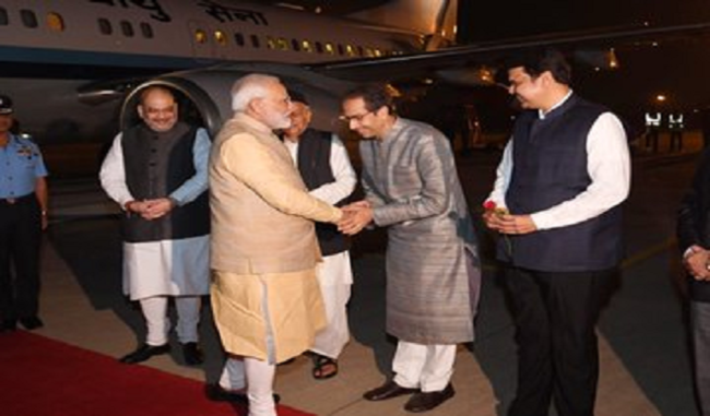 uddhav-thackeray-met-prime-minister-narendra-modi-for-the-first-time-after-becoming-the-chief-minister