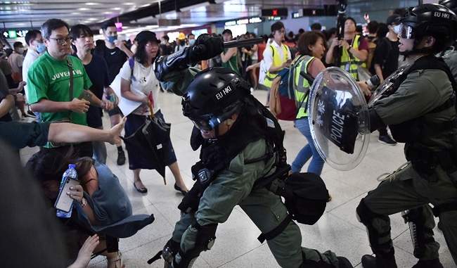 international-experts-withdraw-from-hong-kong-police-investigation-big-shock-for-government