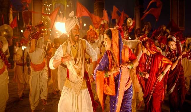 film-tanhaji-songs-ajay-devgan-and-kajol-celebrates