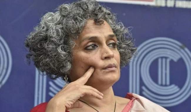 npr-will-work-as-a-database-for-ncr-it-should-be-opposed-says-arundhati-roy