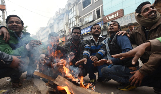 delhi-shivering-with-cold-this-winter-came-for-the-second-time-after-1901