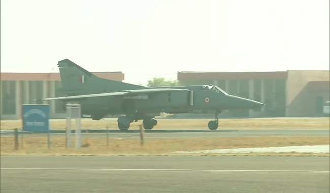 air-force-fighter-mig-27-retires-last-flight-in-jodhpur