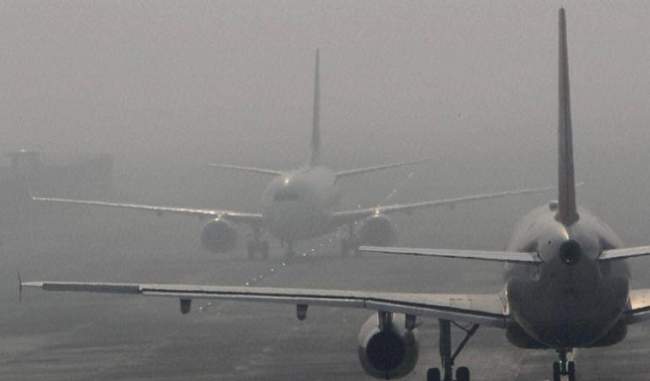 4-aircraft-diverted-at-delhi-airport-due-to-dense-fog