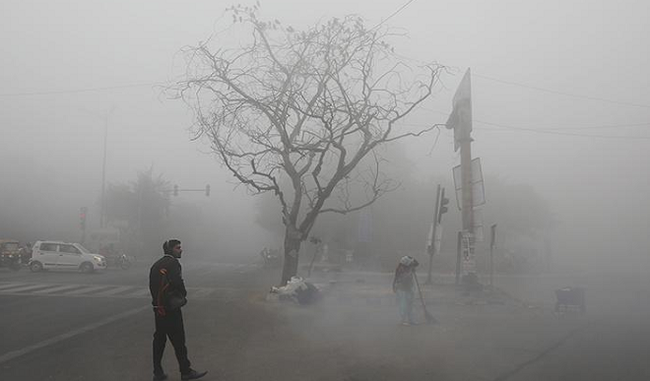 outbreak-of-freezing-cold-in-delhi-temperature-continues-to-fall