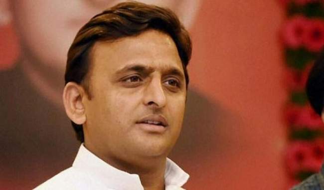 this-family-has-lost-their-brave-daughter-says-akhilesh-over-unnao-case