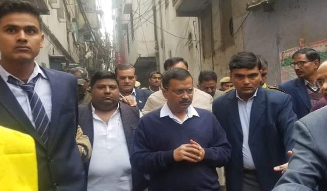 delhi-fire-arvind-kejriwal-announces-relief-of-rs-10-lakh-for-kin-of-dead