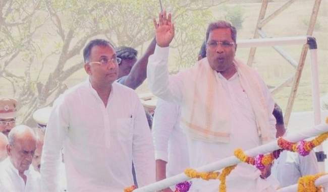 after-bypoll-defeat-siddaramaiah-resigns-as-clp-leader