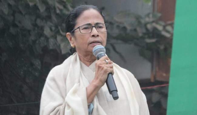 bjp-is-a-throwway-party-says-mamata-banerjee