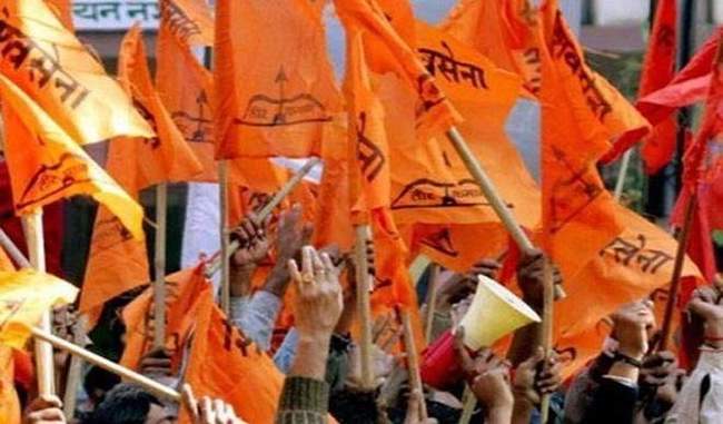 shiv-sena-suggests-no-voting-rights-for-new-citizens-for-25-years