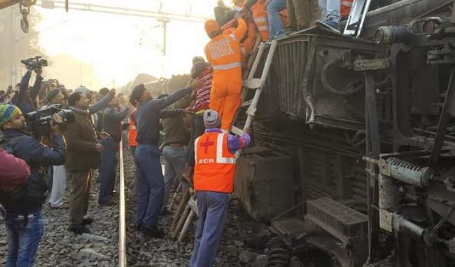 bihar-seemanchal-express-train-accident