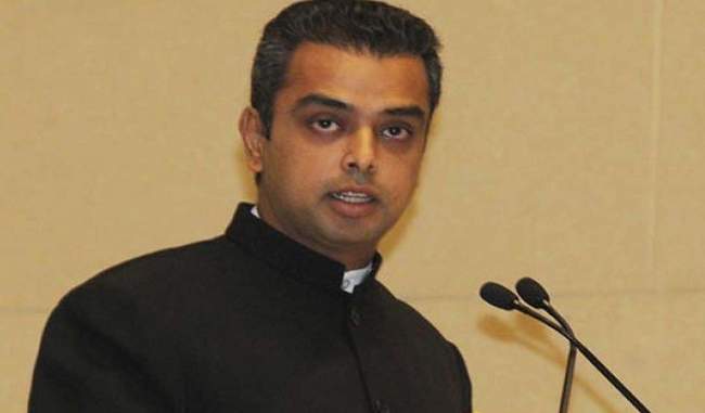 milind-deora-is-angry-with-mumbai-congress-can-change