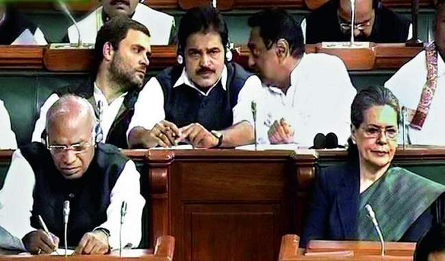 sonia-and-kharag-are-also-happy-with-gadkari-s-work